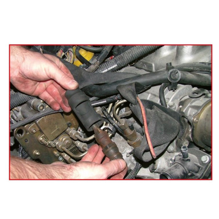 DOUILLE INJECTEUR DIESEL